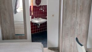 images/zimmer_neu/bungalow_zimmer_neu_03.jpg